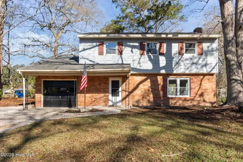 214 Kerry Court Jacksonville NC 28546