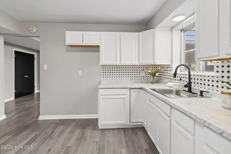 214 Kerry Court Jacksonville NC 28546