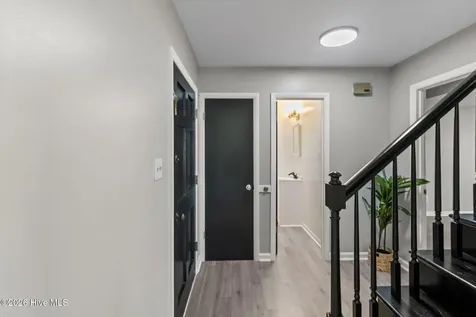 214 Kerry Court Jacksonville NC 28546