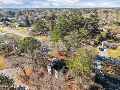 214 Kerry Court Jacksonville NC 28546