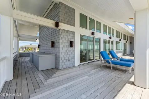 8 Beach Road S Wilmington NC 28411