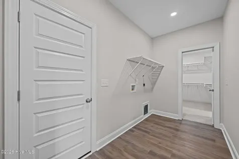 1004 Exeter Place New Bern NC 28562