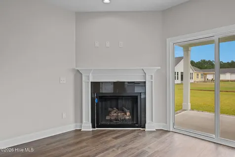 1004 Exeter Place New Bern NC 28562