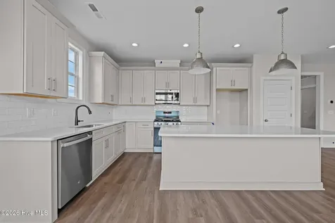 1004 Exeter Place New Bern NC 28562