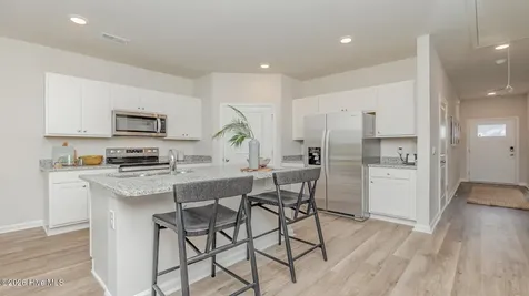 3876 Bingley Street NW Ash NC 28420