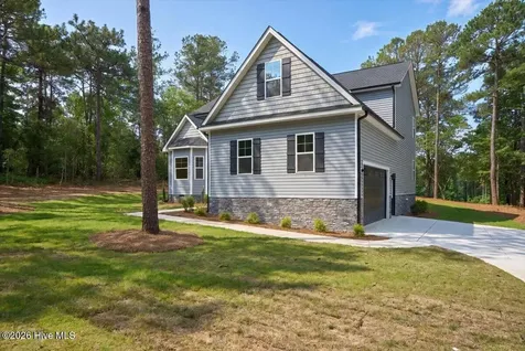 451 Thimbleberry Drive Vass NC 28394