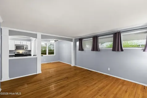 506 Dogwood Lane Jacksonville NC 28540