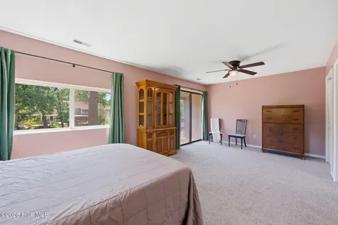 165 Quarterdeck New Bern NC 28562