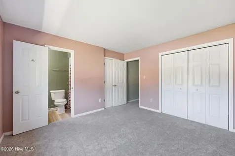 165 Quarterdeck New Bern NC 28562