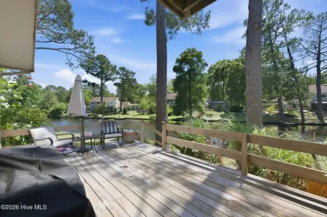 165 Quarterdeck New Bern NC 28562