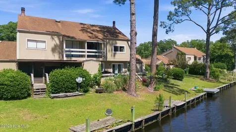 165 Quarterdeck New Bern NC 28562