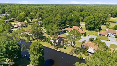 165 Quarterdeck New Bern NC 28562