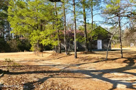 1789 Mille Christine Road Whiteville NC 28472