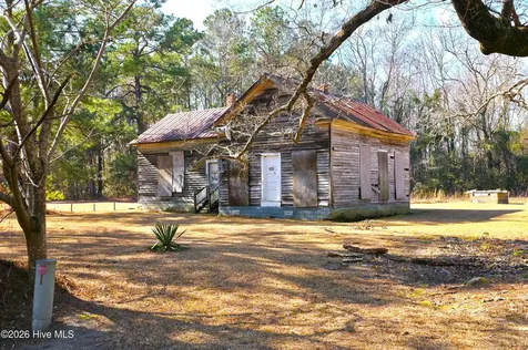 1789 Mille Christine Road Whiteville NC 28472