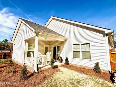 2204 Staley Court Kinston NC 28504