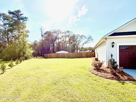 2204 Staley Court Kinston NC 28504