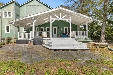 909 Cobia Lane Wilmington NC 28409