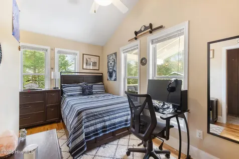 909 Cobia Lane Wilmington NC 28409