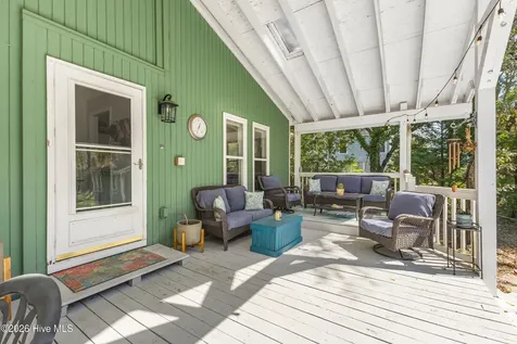 909 Cobia Lane Wilmington NC 28409