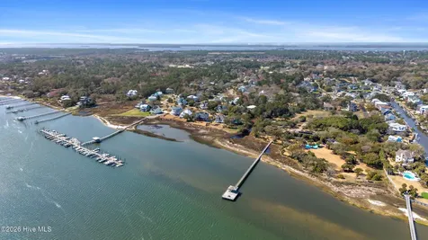 909 Cobia Lane Wilmington NC 28409