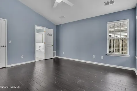4900 Merlot Court Wilmington NC 28409