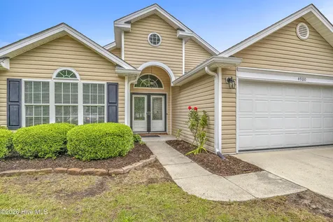 4900 Merlot Court Wilmington NC 28409
