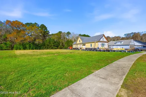 9342 Old Salem Way NW Calabash NC 28467