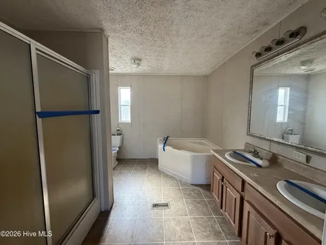 2481 Zims Trail NE Bolivia NC 28422