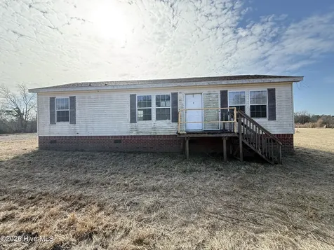 2481 Zims Trail NE Bolivia NC 28422