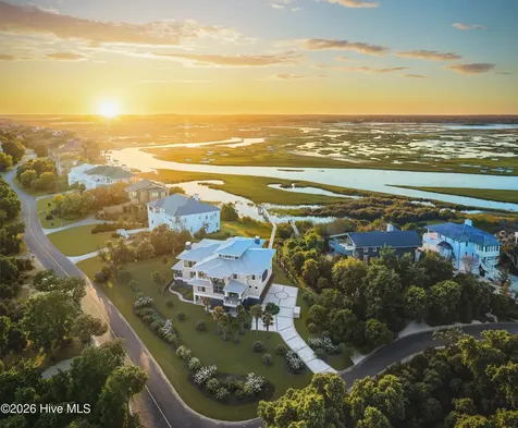 9 Clamdigger Point Road Wilmington NC 28411