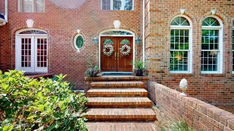 421 Dogwood Trail Goldsboro NC 27534