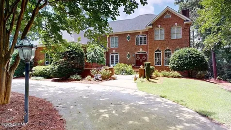 421 Dogwood Trail Goldsboro NC 27534