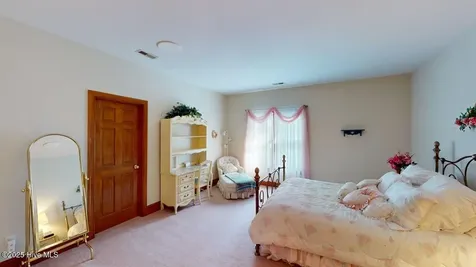 421 Dogwood Trail Goldsboro NC 27534
