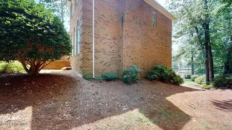 421 Dogwood Trail Goldsboro NC 27534