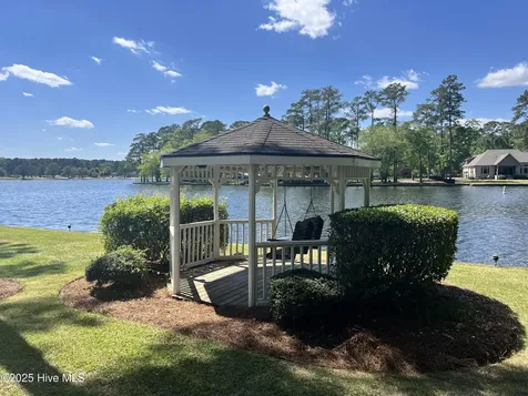 421 Dogwood Trail Goldsboro NC 27534