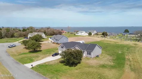 102 Gull Rock View Coinjock NC 27923