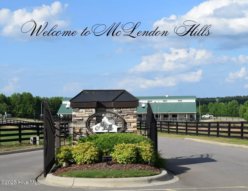 190 Beths Point West End NC 27376