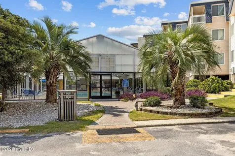 1904 E Ft Macon Road Atlantic Beach NC 28512