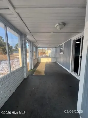 203 W Volant Street Hubert NC 28539