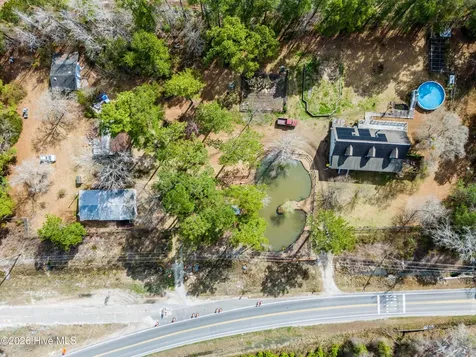 1098 Hoover Road Hampstead NC 28443