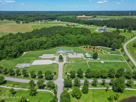 121 Country Club Drive Hertford NC 27944