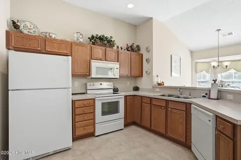 665 NW Meadowbrook Lane NW Calabash NC 28467