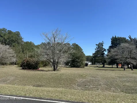 70 Rough Horn Road Evergreen NC 28438