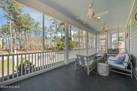 101 Oyster Point Road Oriental NC 28571