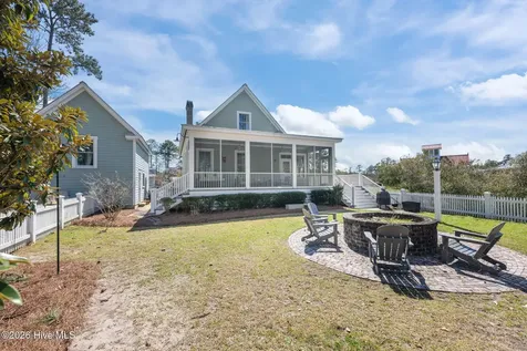 101 Oyster Point Road Oriental NC 28571