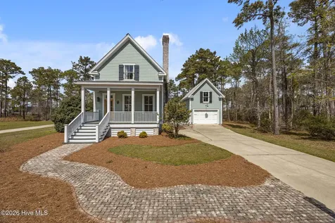 101 Oyster Point Road Oriental NC 28571