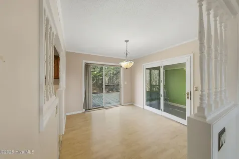 1207 Old Ocean Highway Bolivia NC 28422