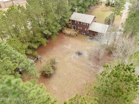 1207 Old Ocean Highway Bolivia NC 28422