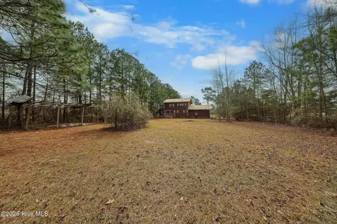 1207 Old Ocean Highway Bolivia NC 28422