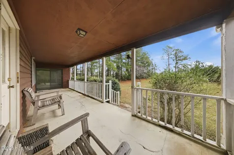 1207 Old Ocean Highway Bolivia NC 28422